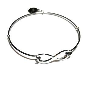 Jilzara Silver Infinity Easy Open Charm Bangle EUC